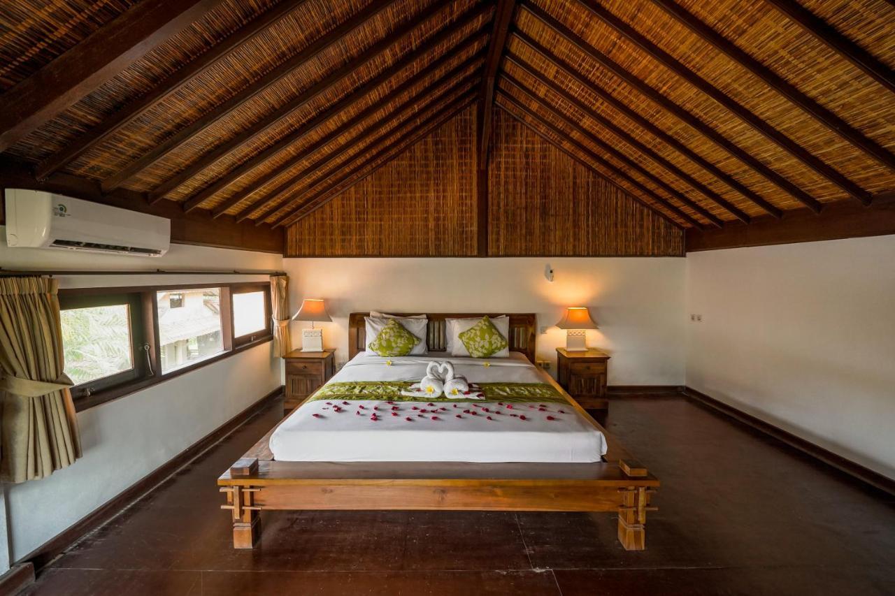 Three Brothers & Guest house Legian (Bali)