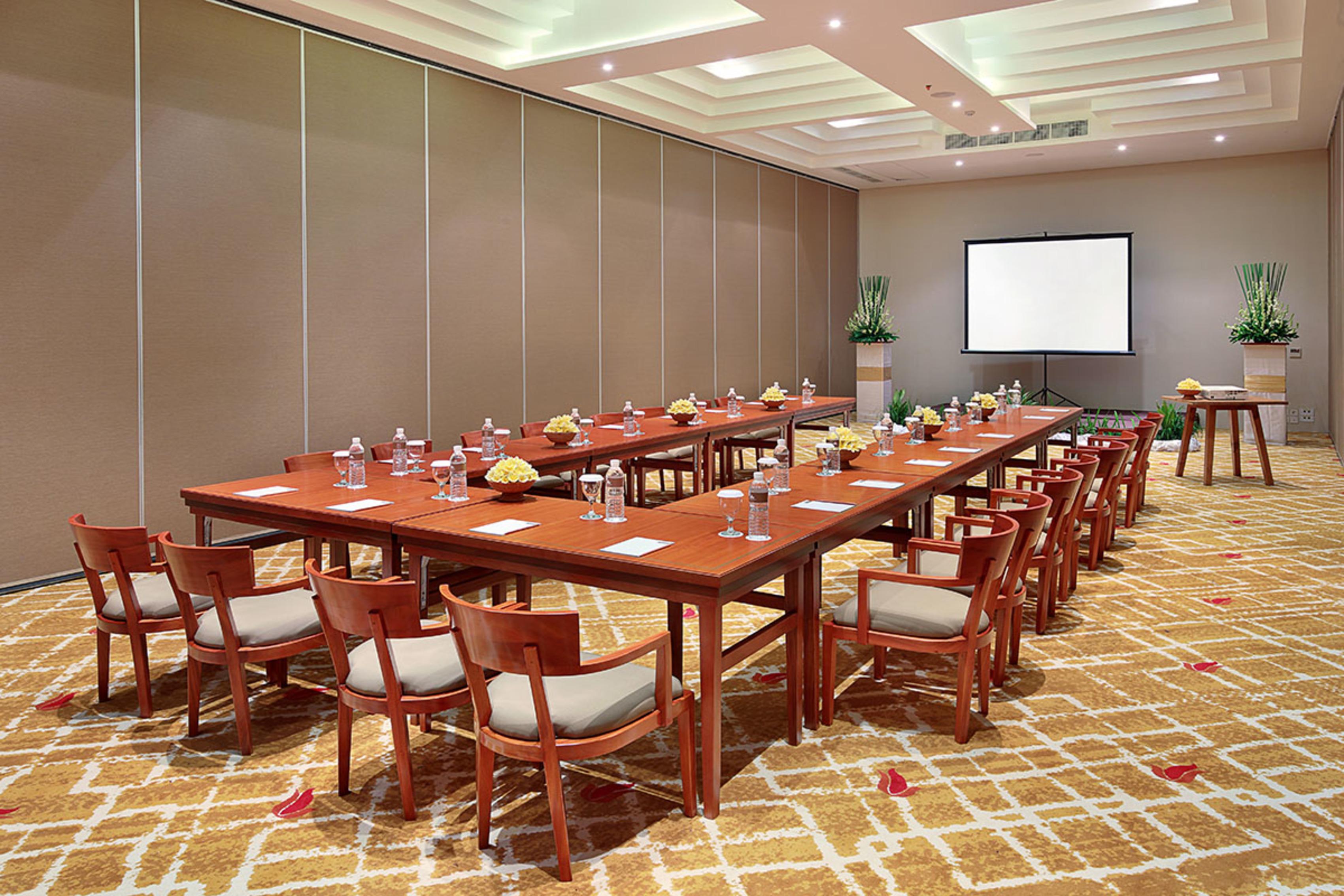 The Bandha & 5* Legian (Bali)