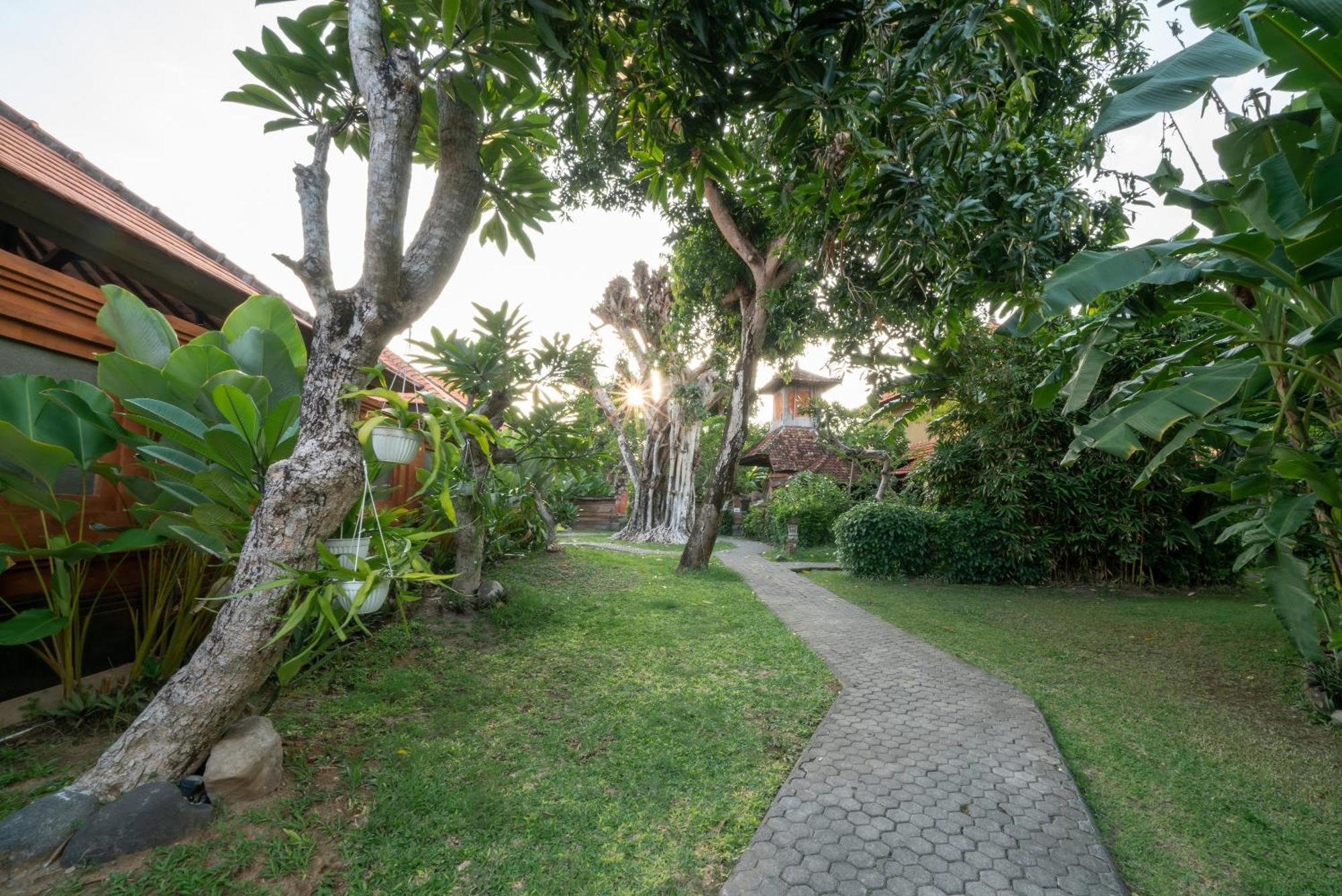 Three Brothers & Guest house