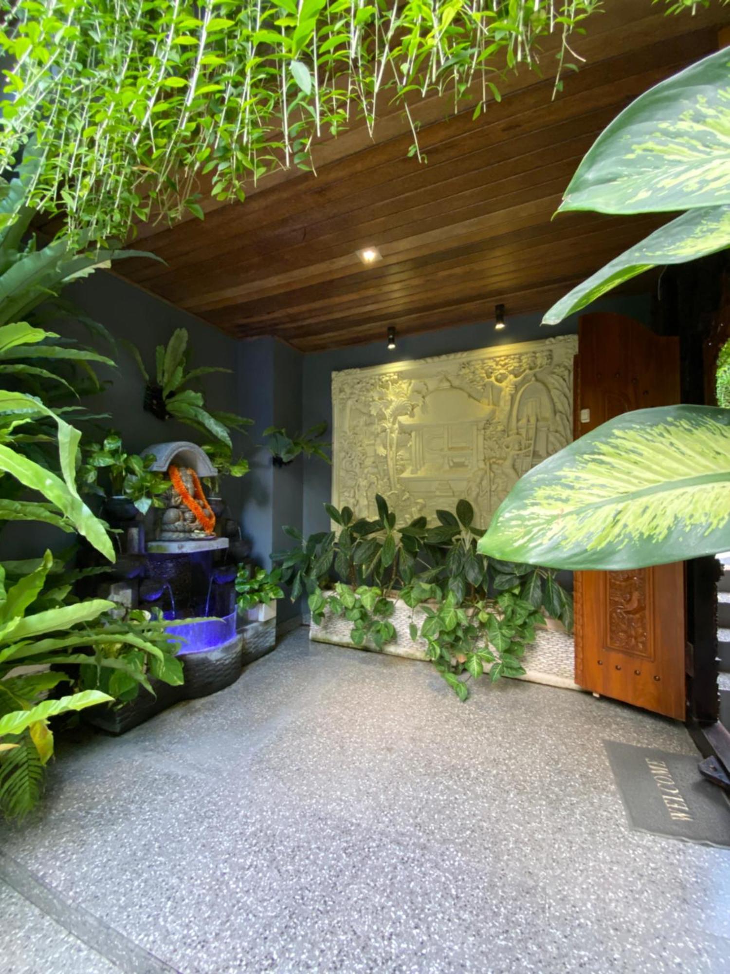 Mabuk Villa Legian (Bali)