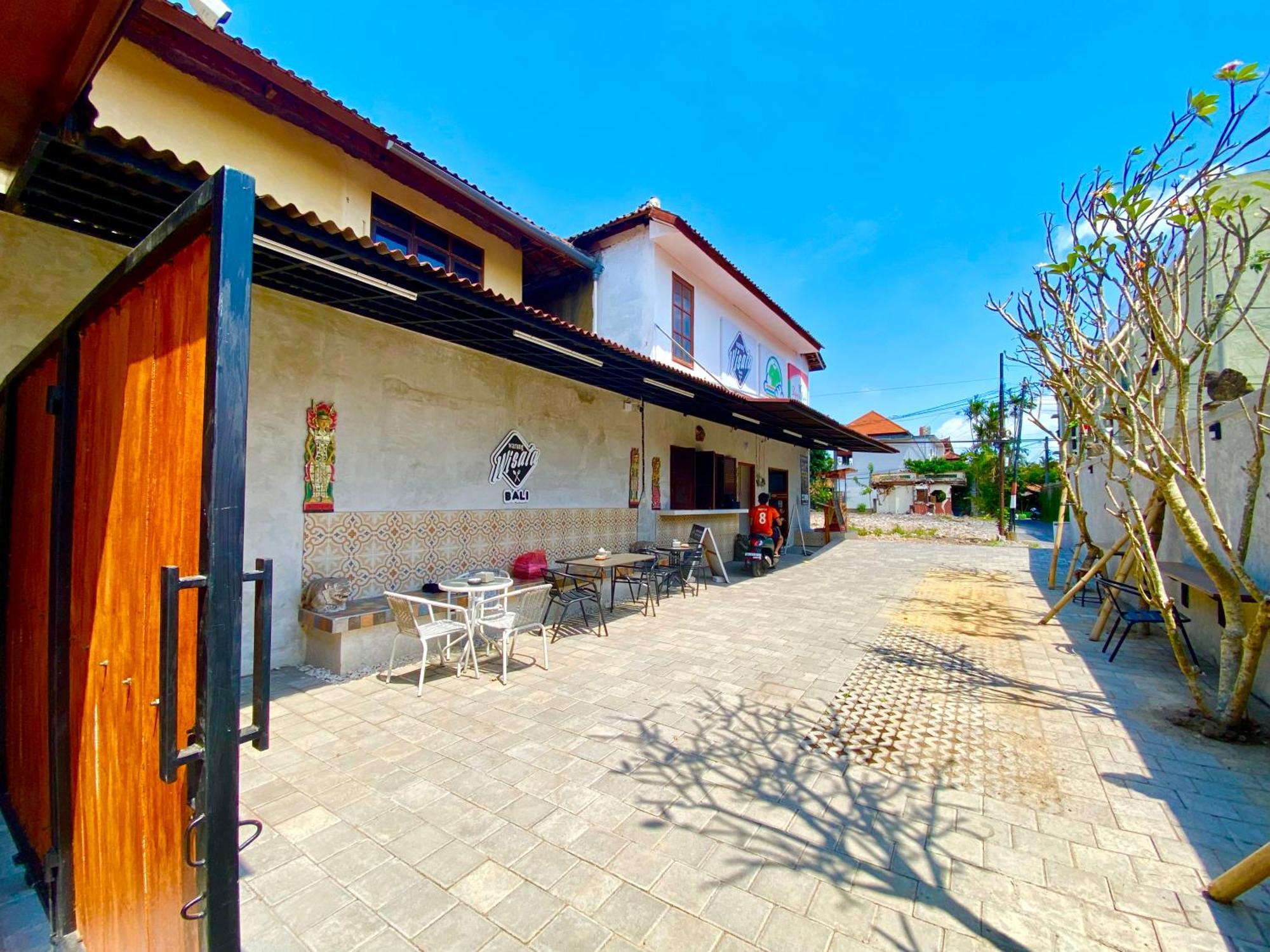 Timaya Legian (Bali)