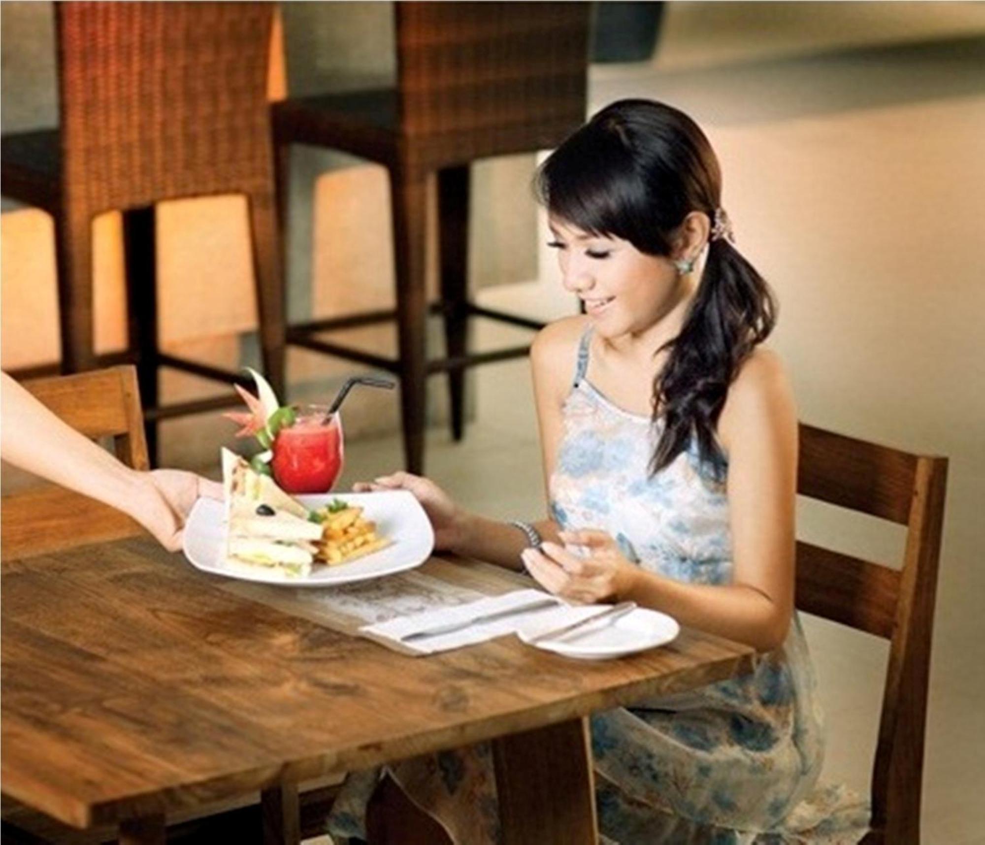 Ananta Hotel