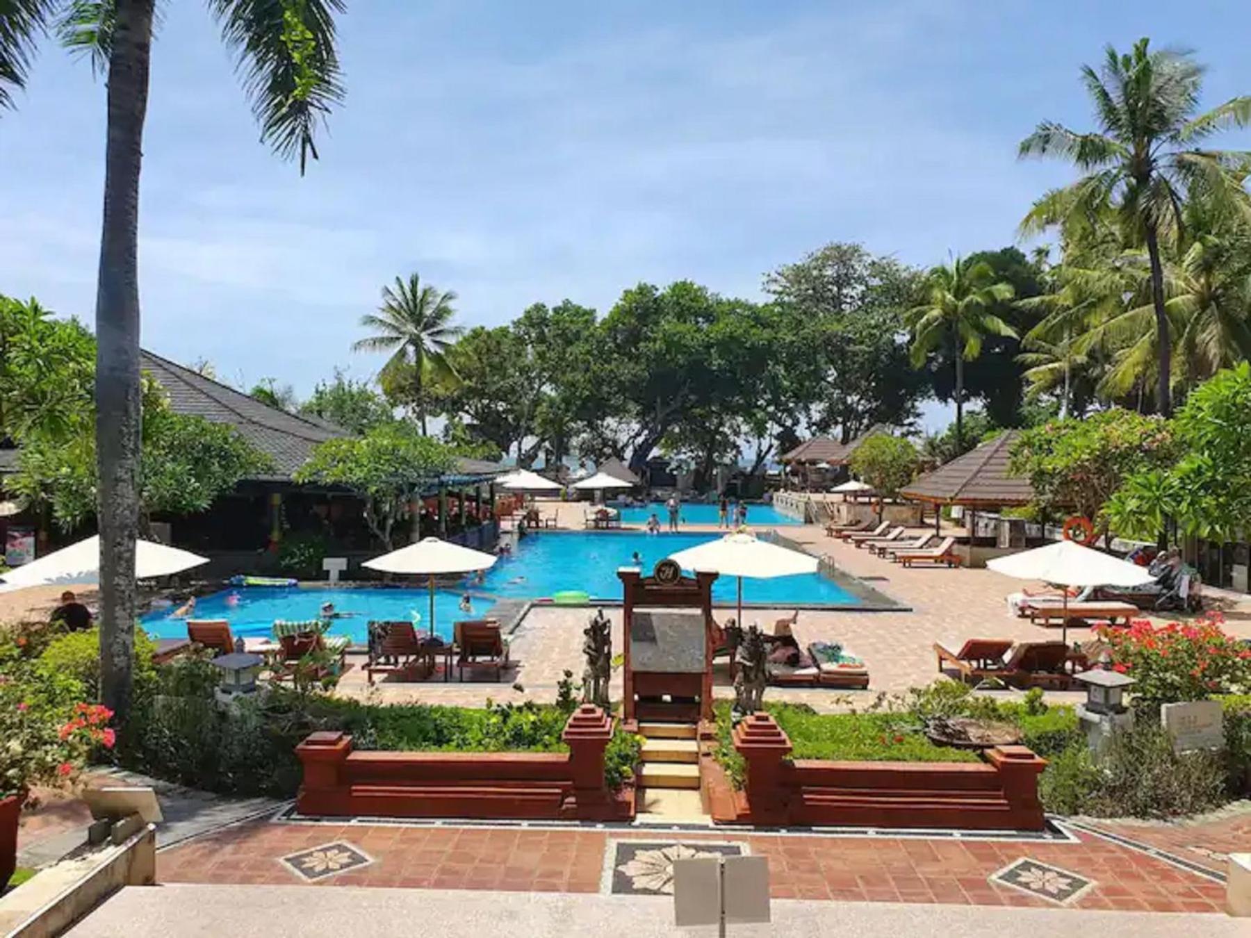 6450 At Jayakarta Bali *