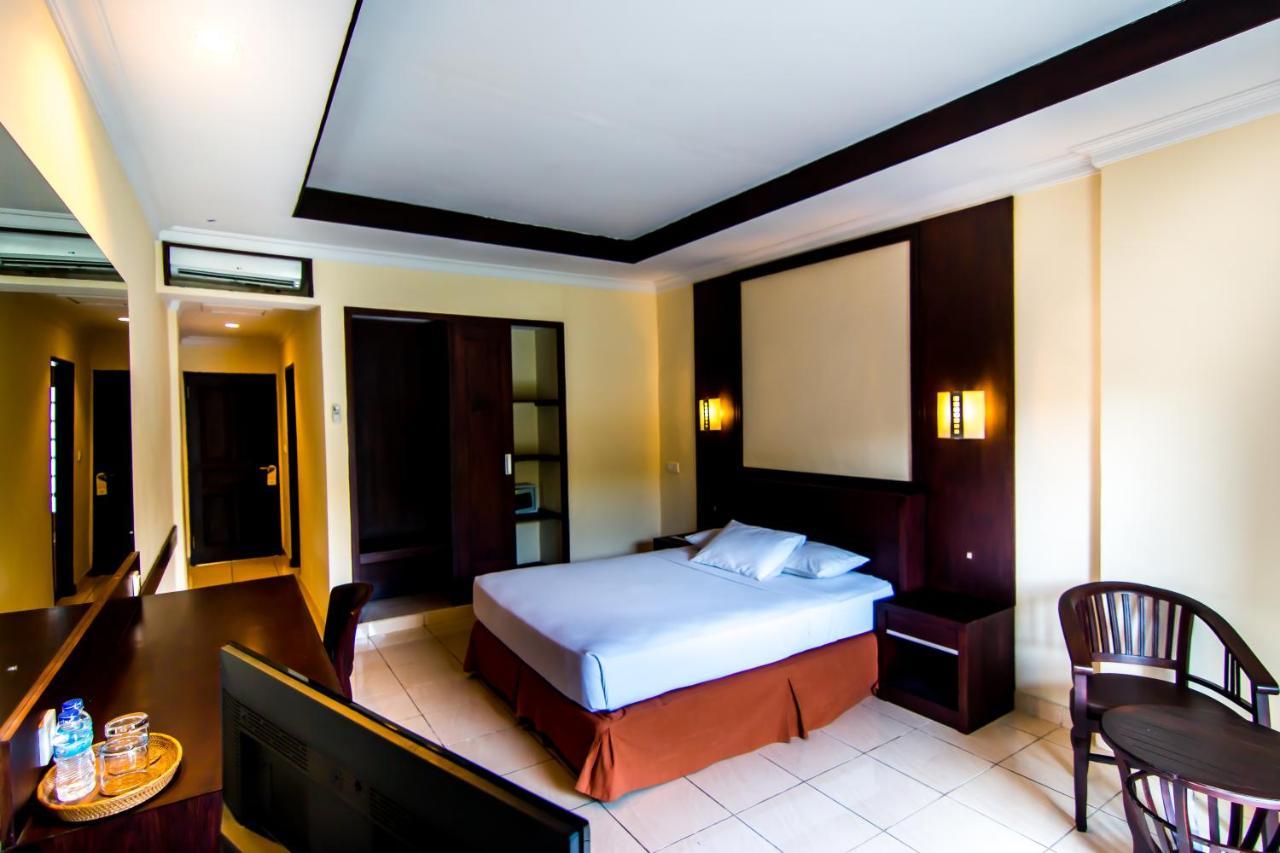 Champlung Mas Legian, Kuta Hotel 4*