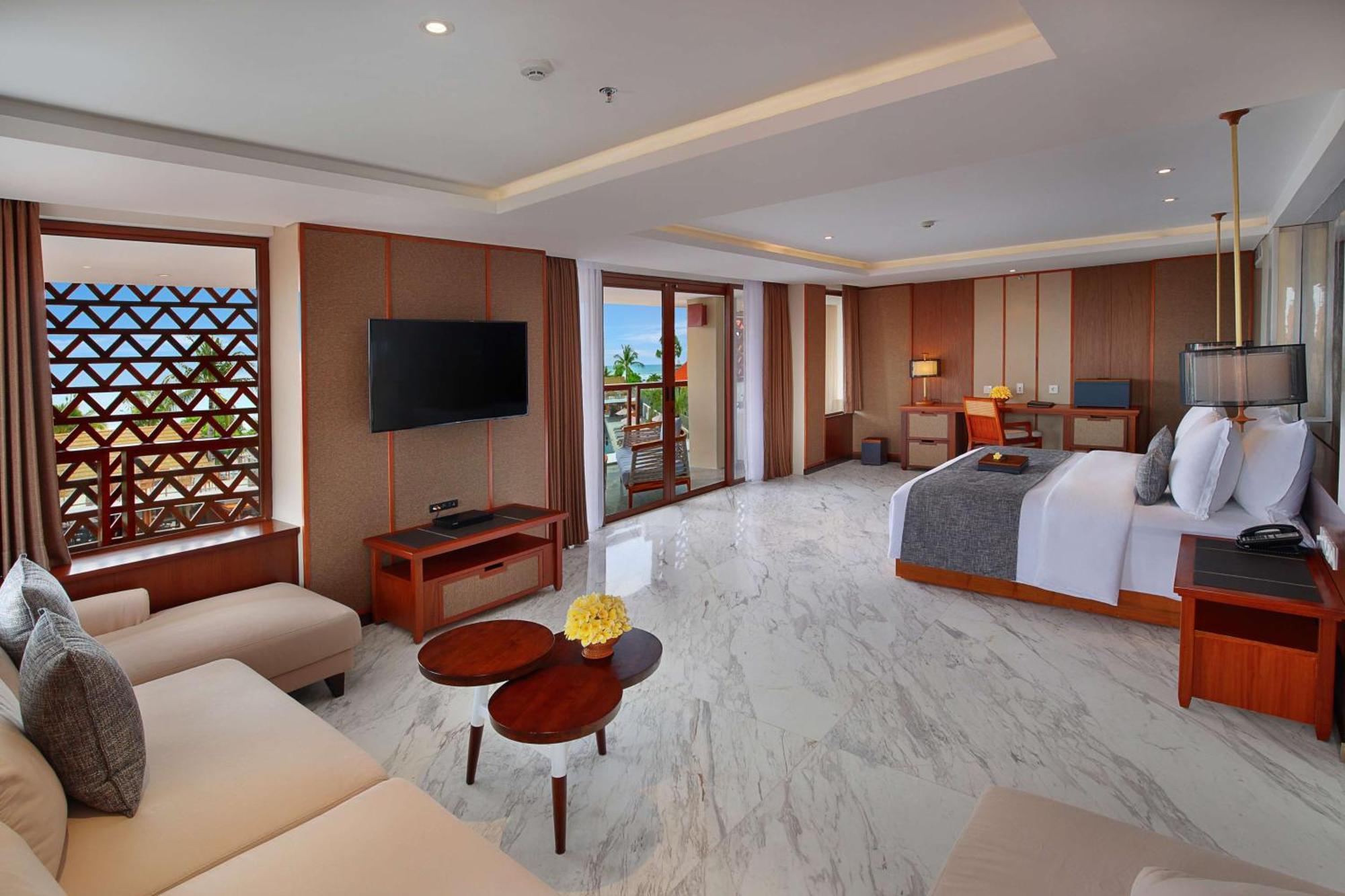 The Bandha & 5* Legian (Bali)