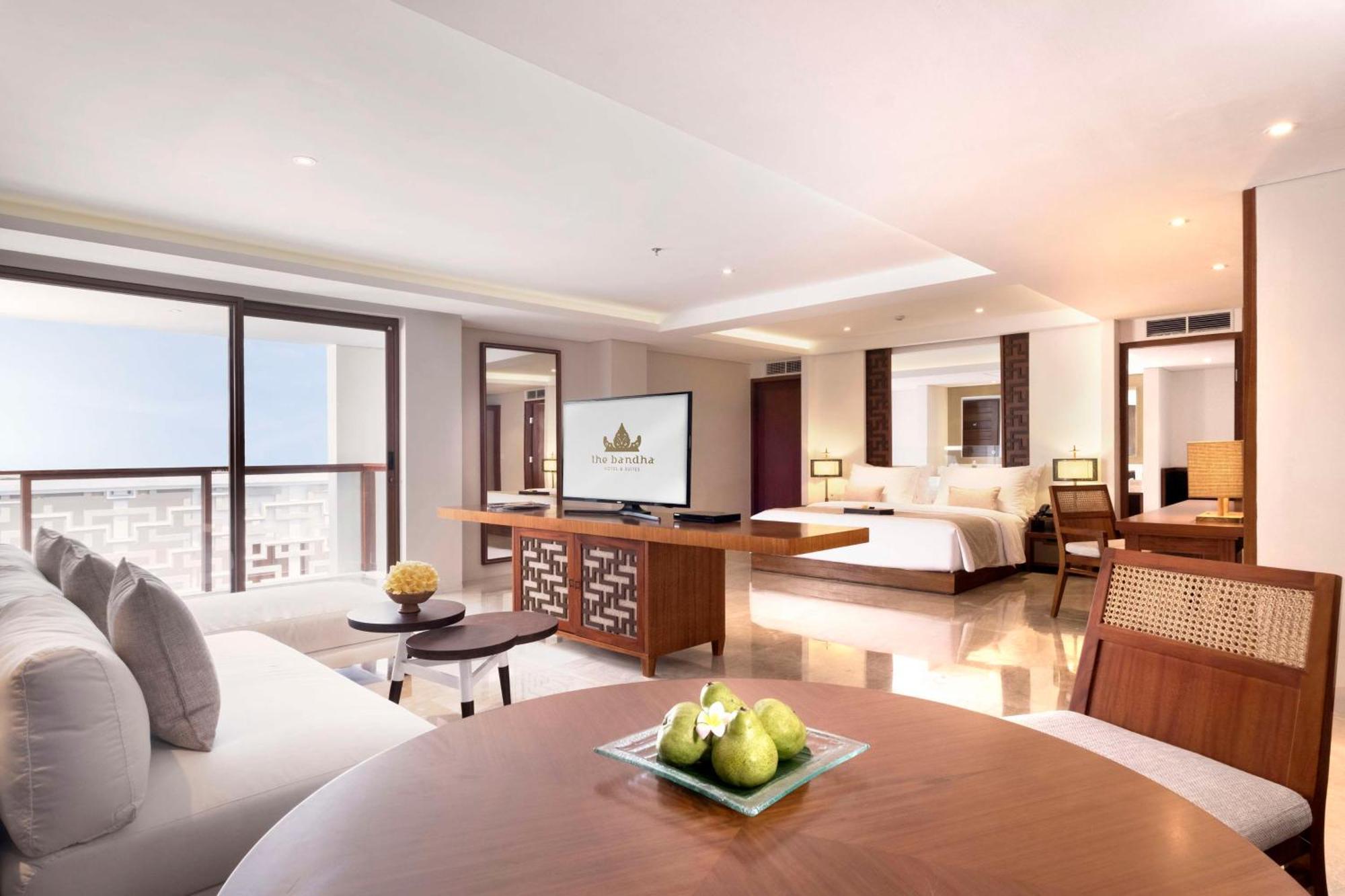 Hotel The Bandha & 5*