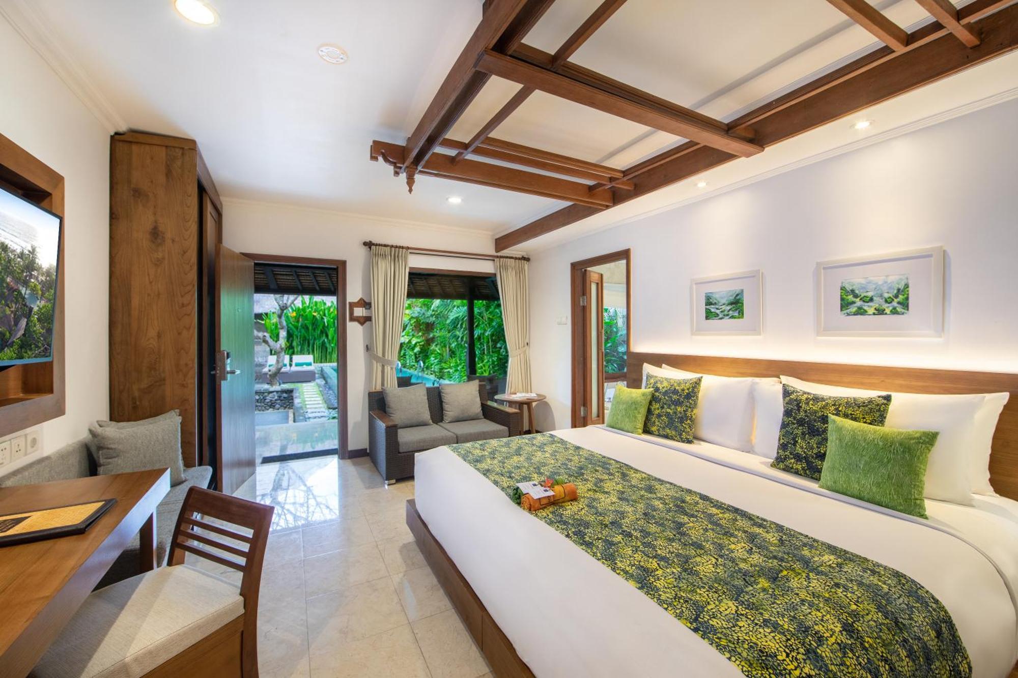Legian Beach Hotel Hotel