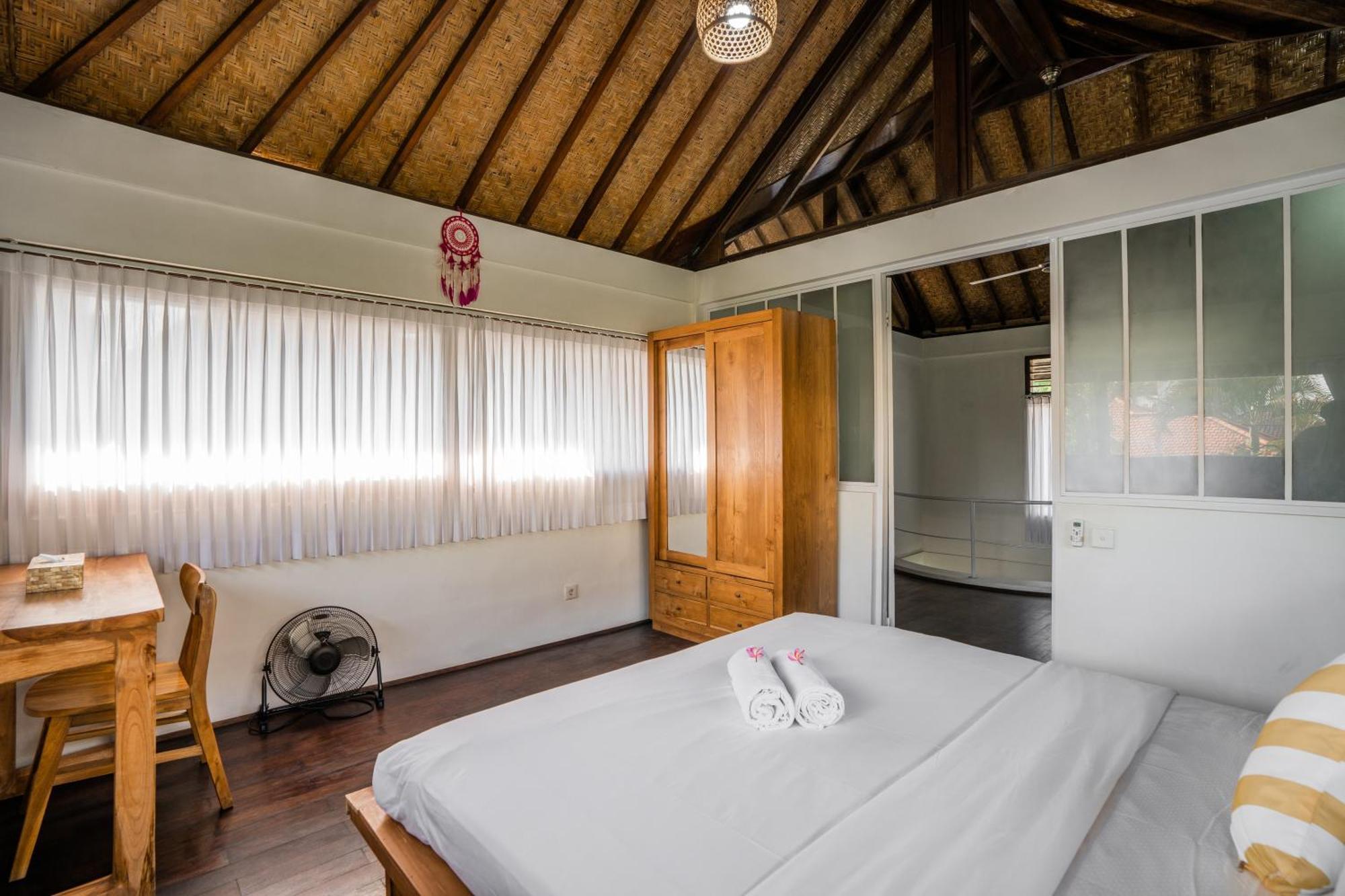 Dream Near Seminyak Villa