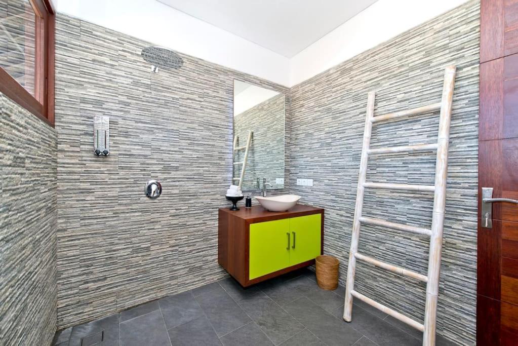 True Colors Villa