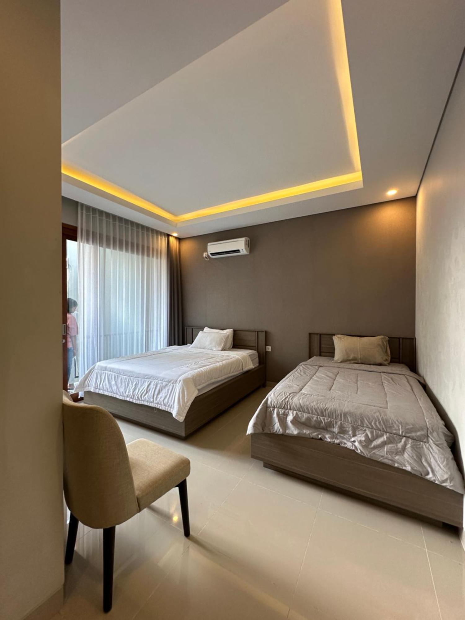 Classy New 5 Bedroom In Kuta Legian (Bali)