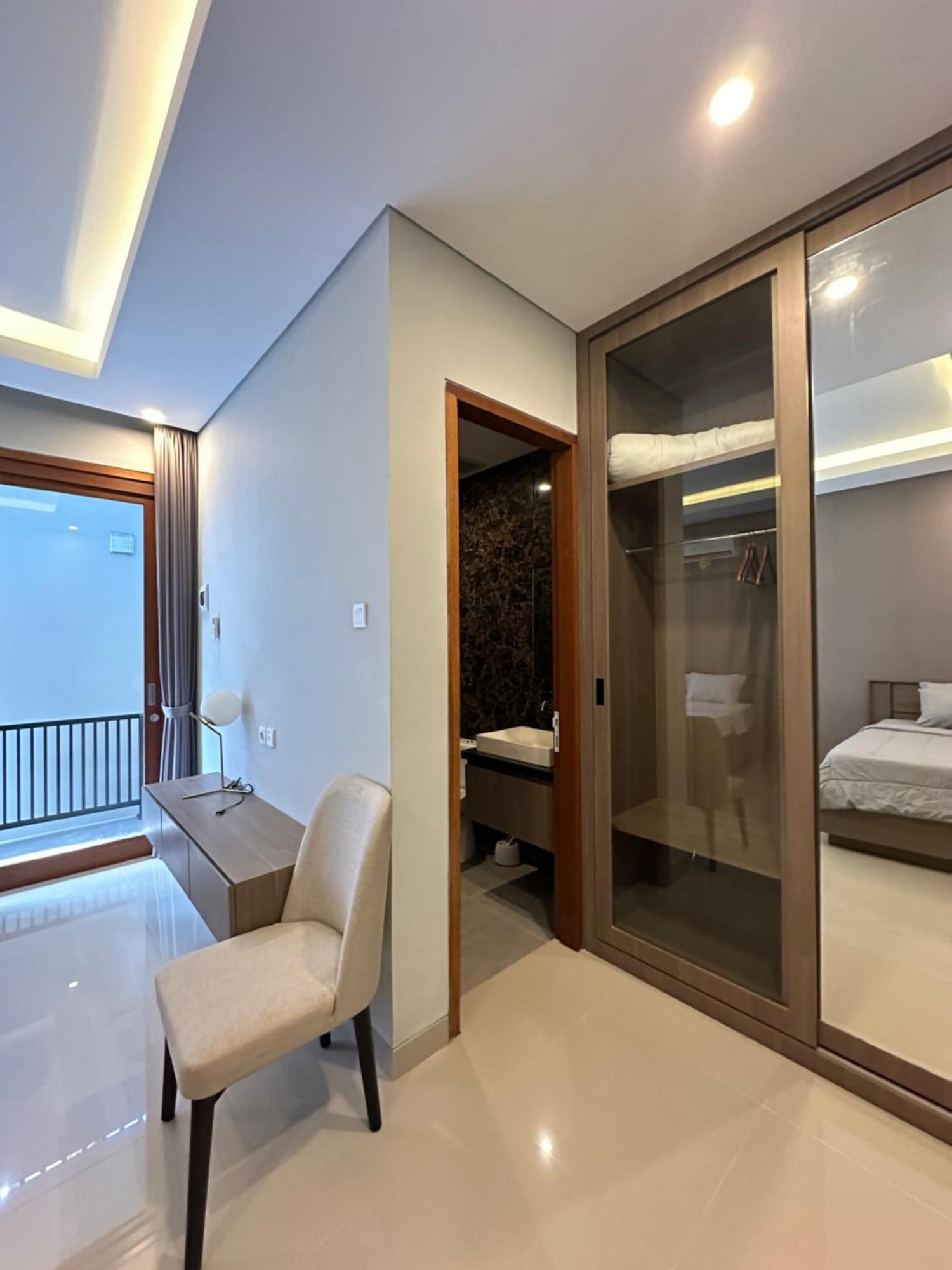 Villa Classy New 5 Bedroom In Kuta