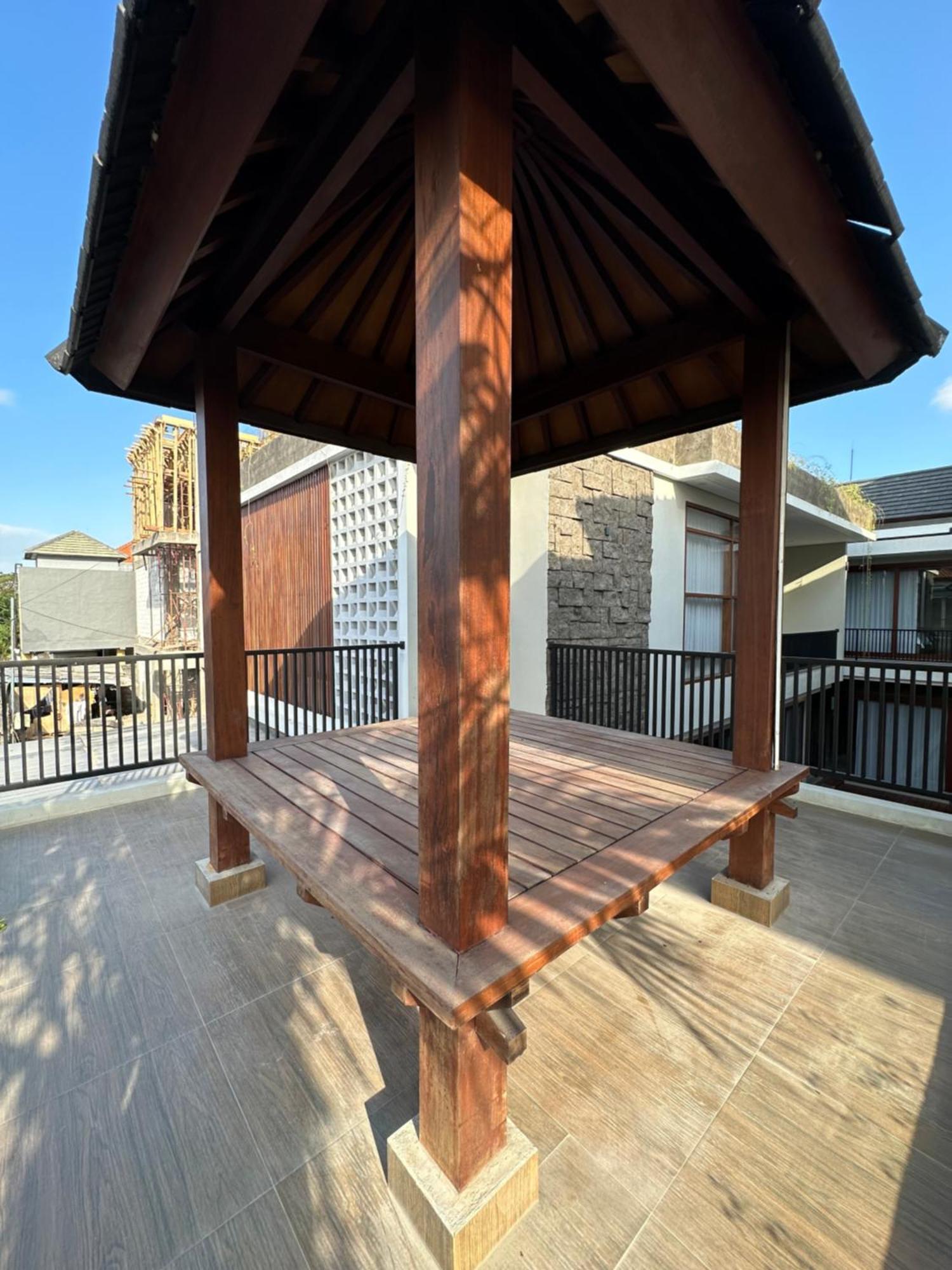 Classy New 5 Bedroom In Kuta Villa *