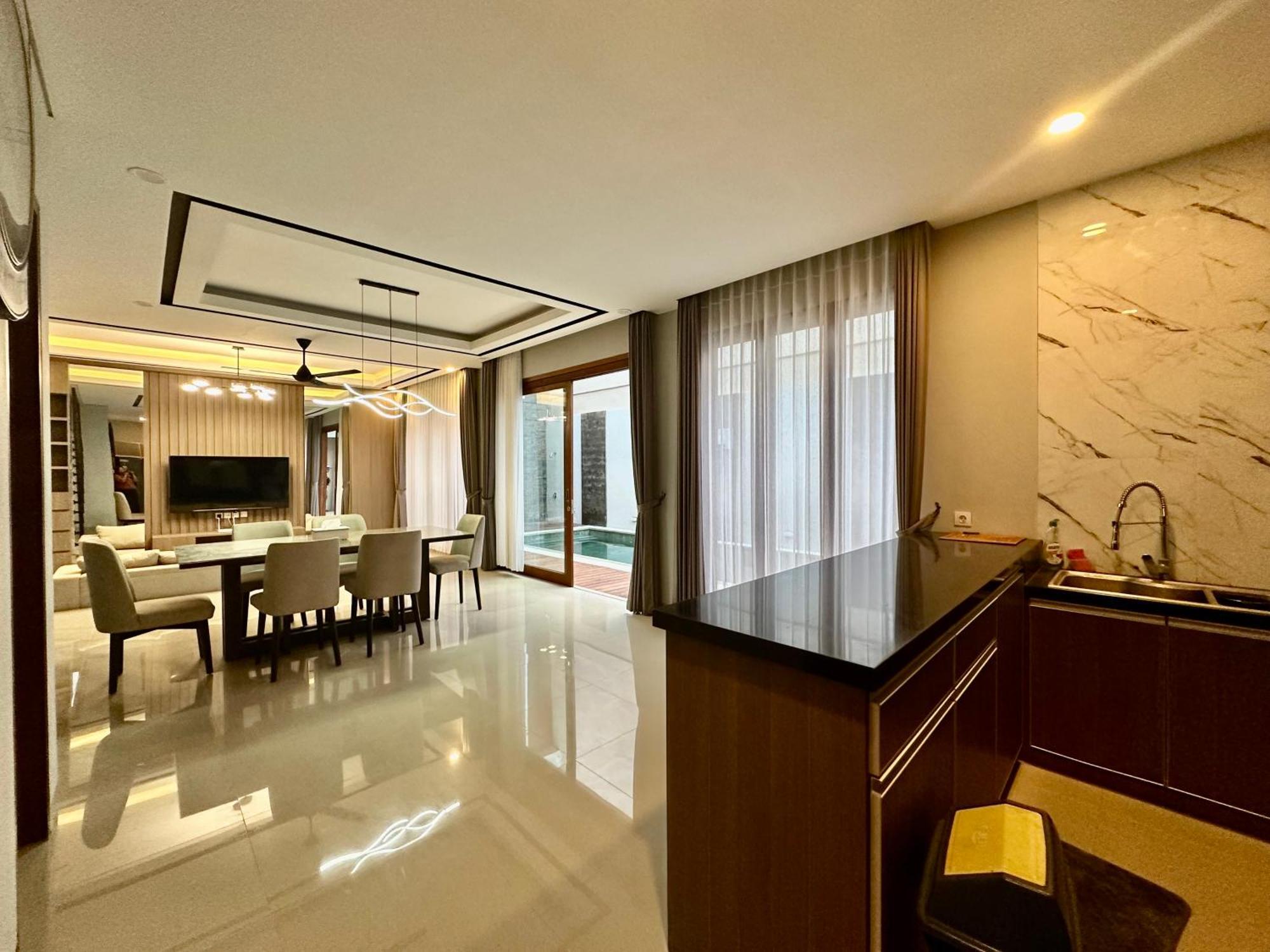 Villa Classy New 5 Bedroom In Kuta Legian (Bali)