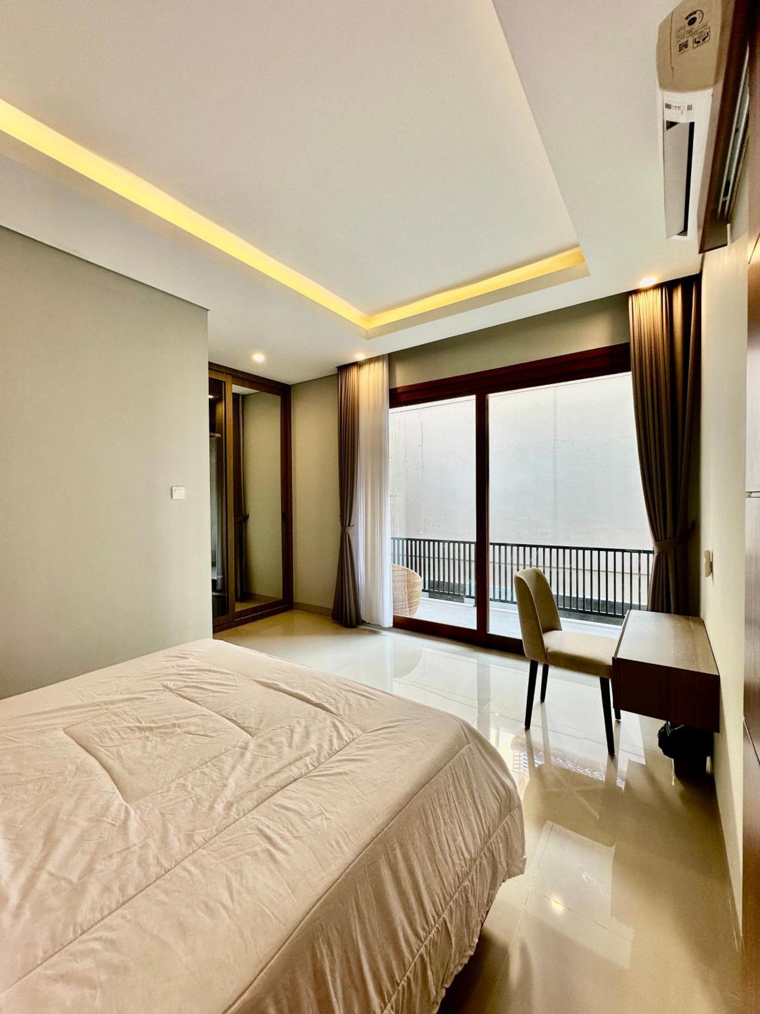 Villa Classy New 5 Bedroom In Kuta