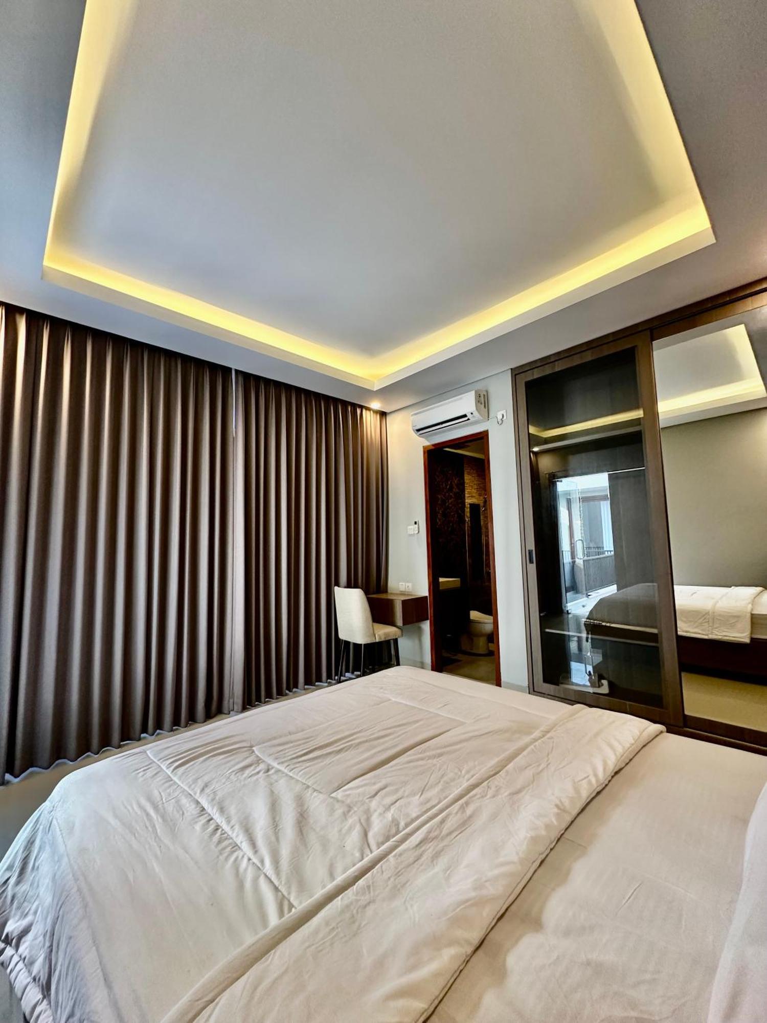 Classy New 5 Bedroom In Kuta Legian (Bali)