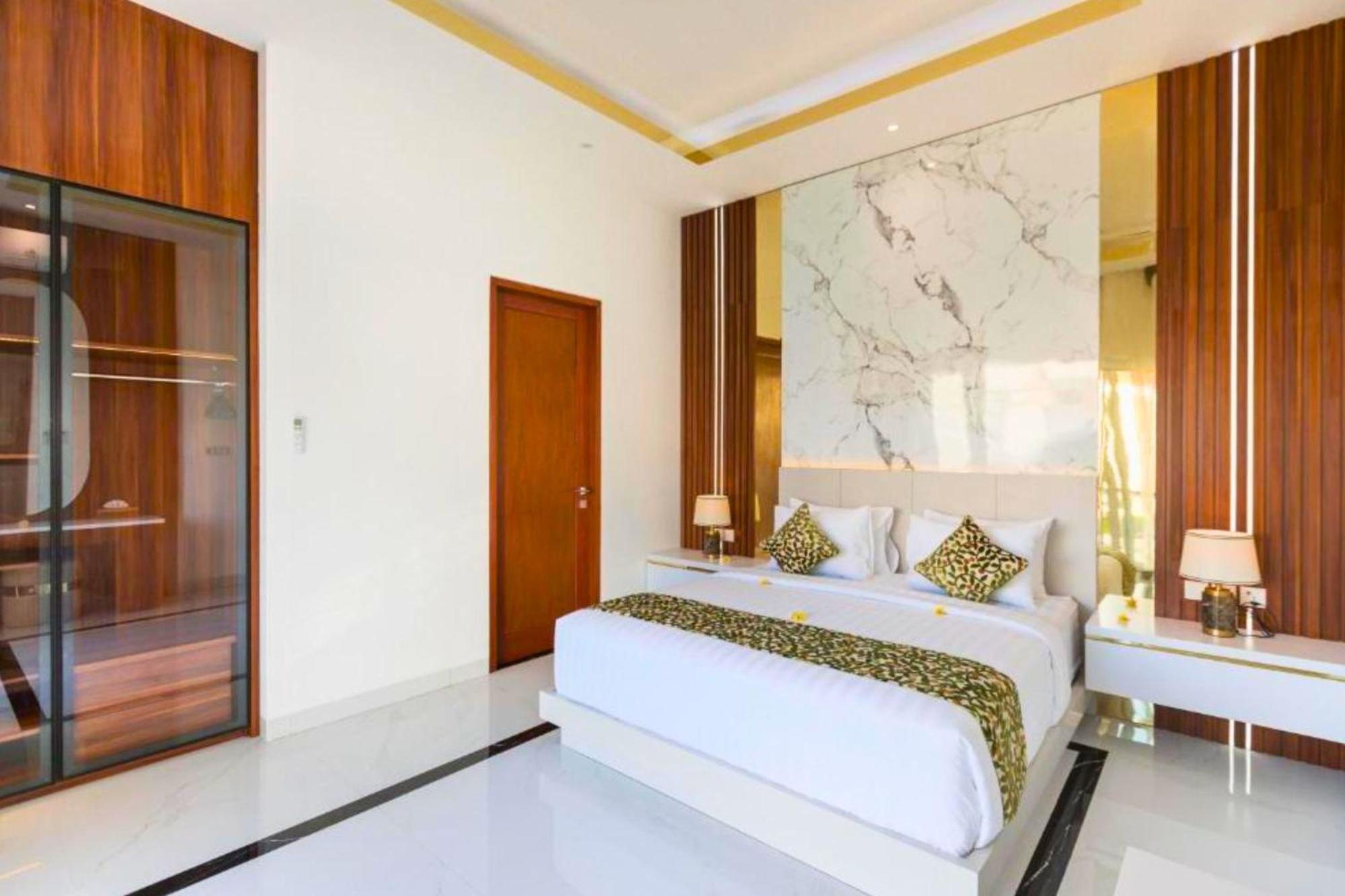 Villa Nayana 4 Bedroom Private Pool Zn222 Legian (Bali)