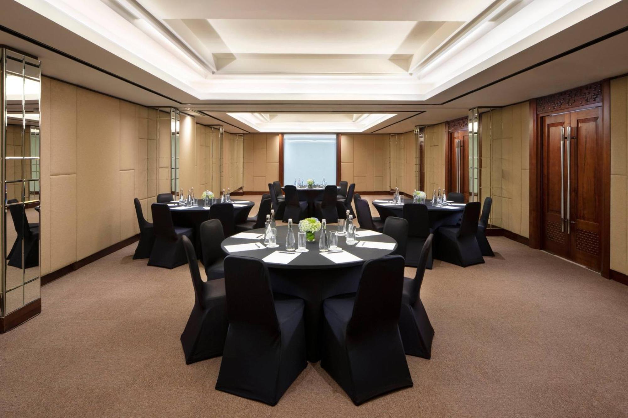 Fairfield By Marriott Bali 4*