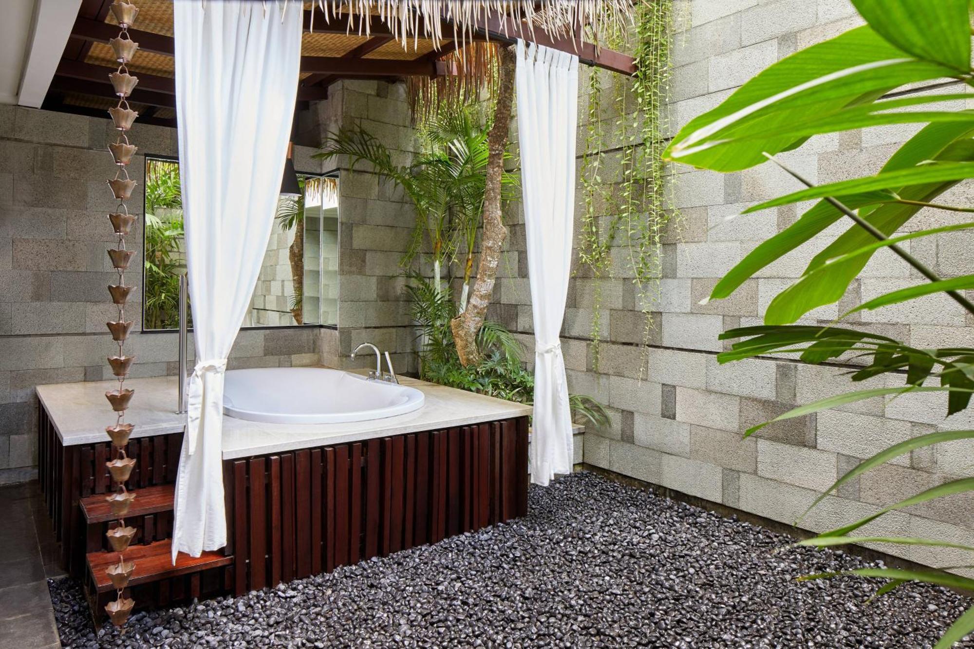 Fairfield By Marriott Bali 4*