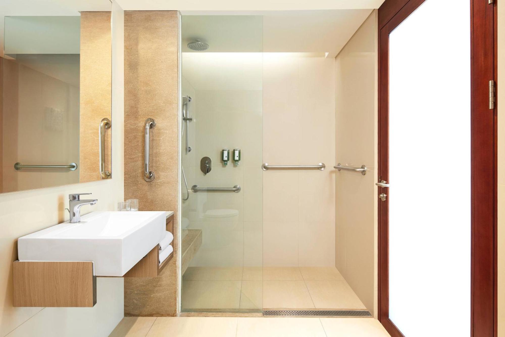 Fairfield By Marriott Bali Legian