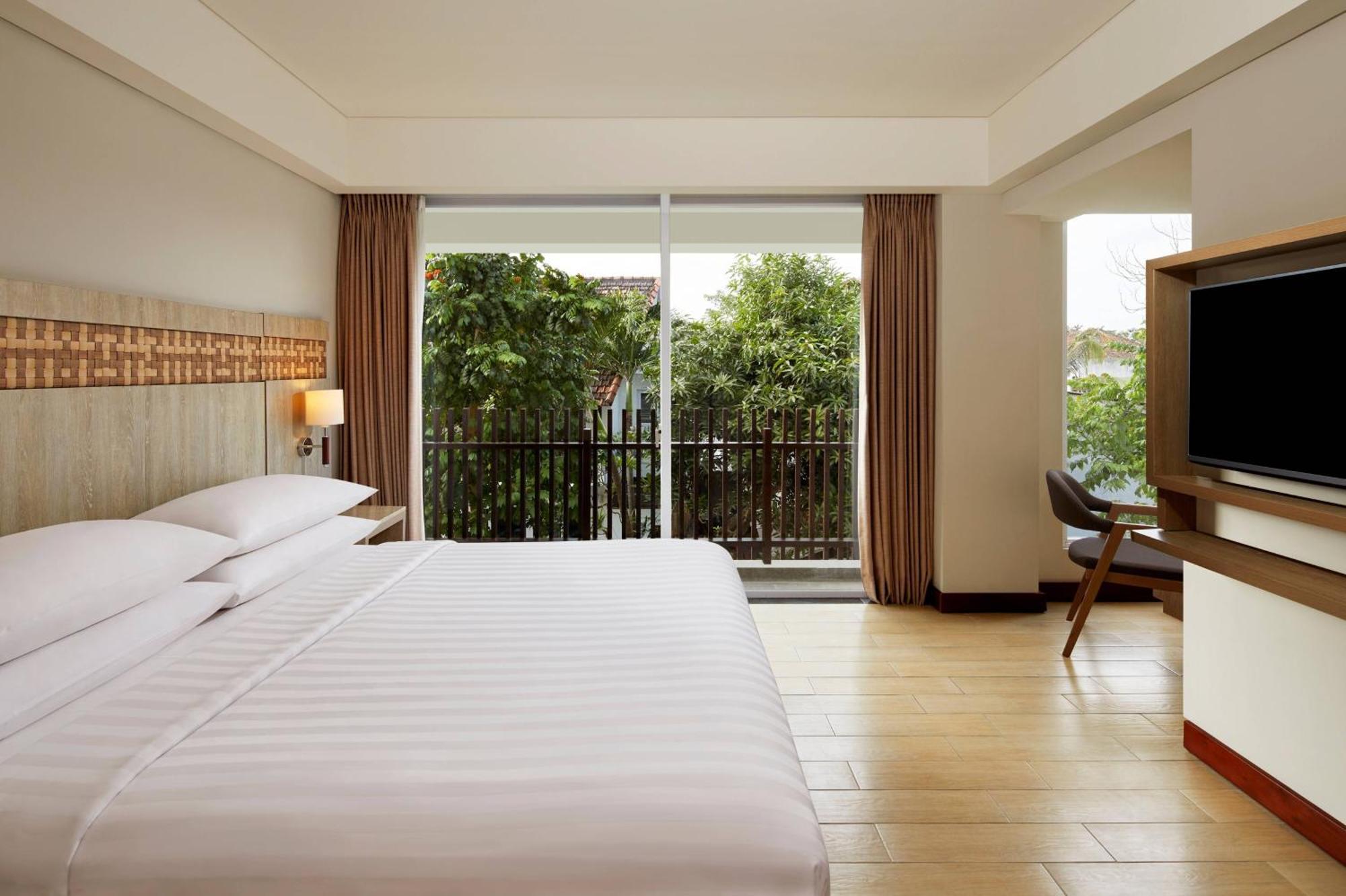 Hotel Fairfield By Marriott Bali