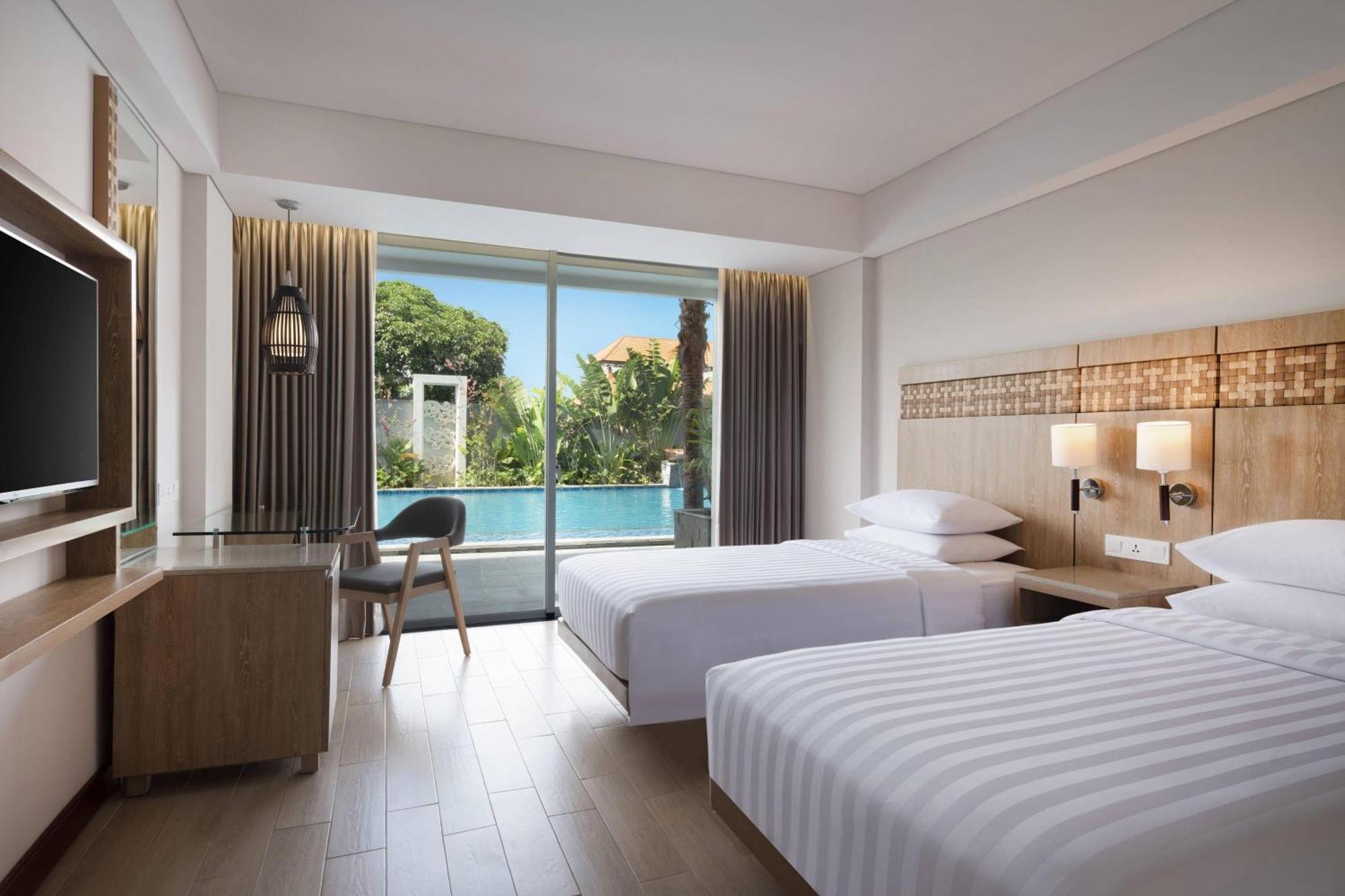 Hotel Fairfield By Marriott Bali Legian