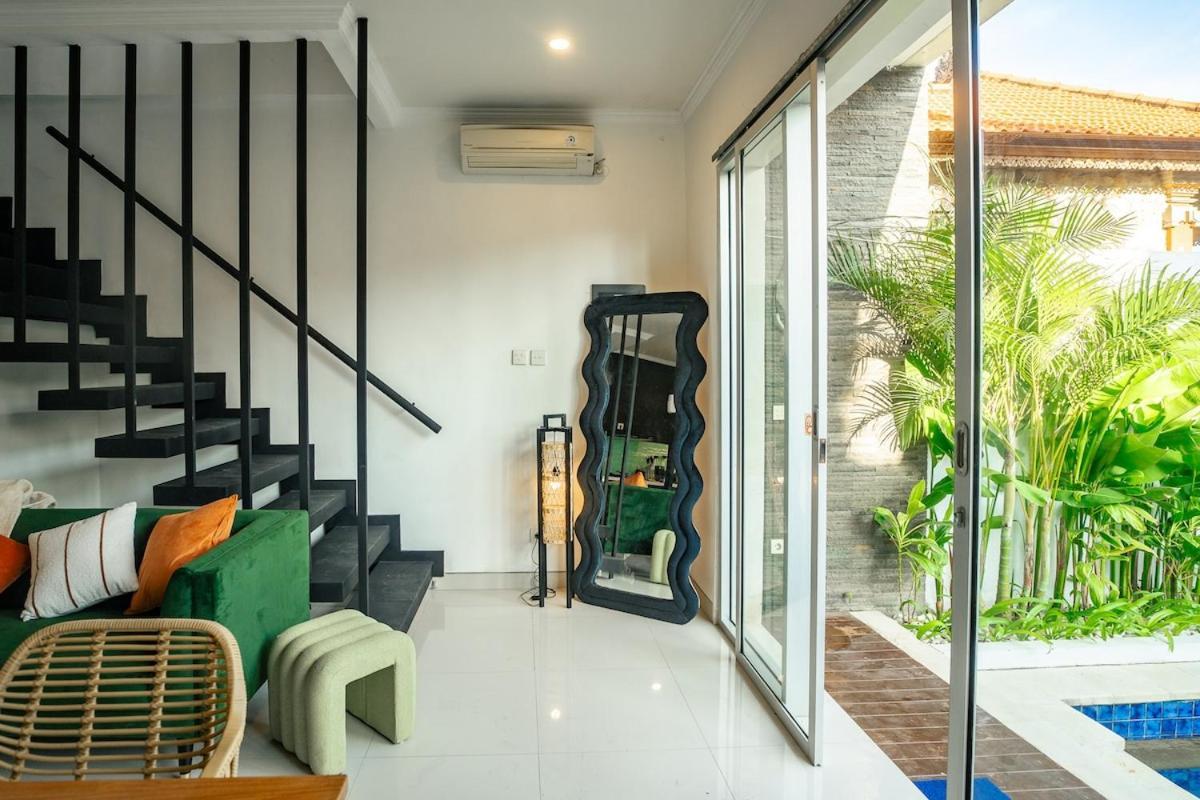Villa Cozy 3br 5min Walk To Shops, Legian (Bali)