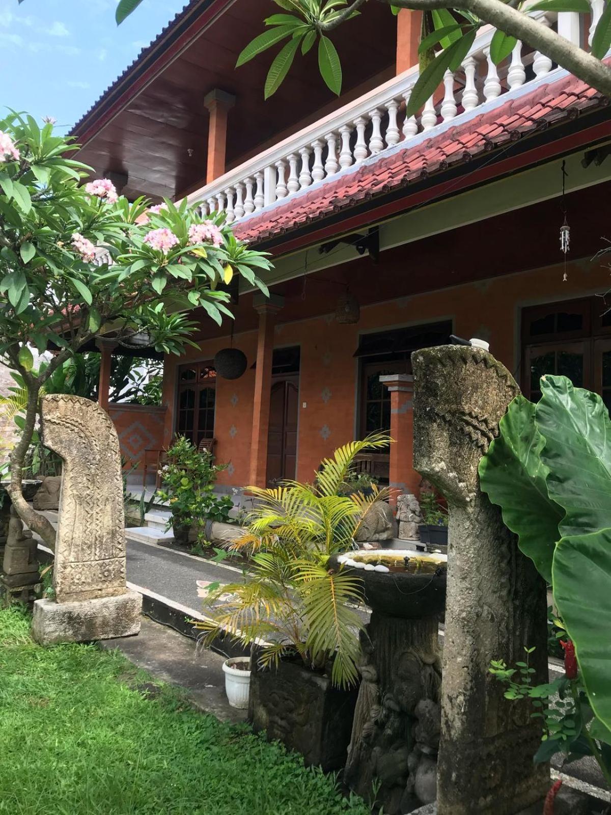 Apartamento Nyoman House