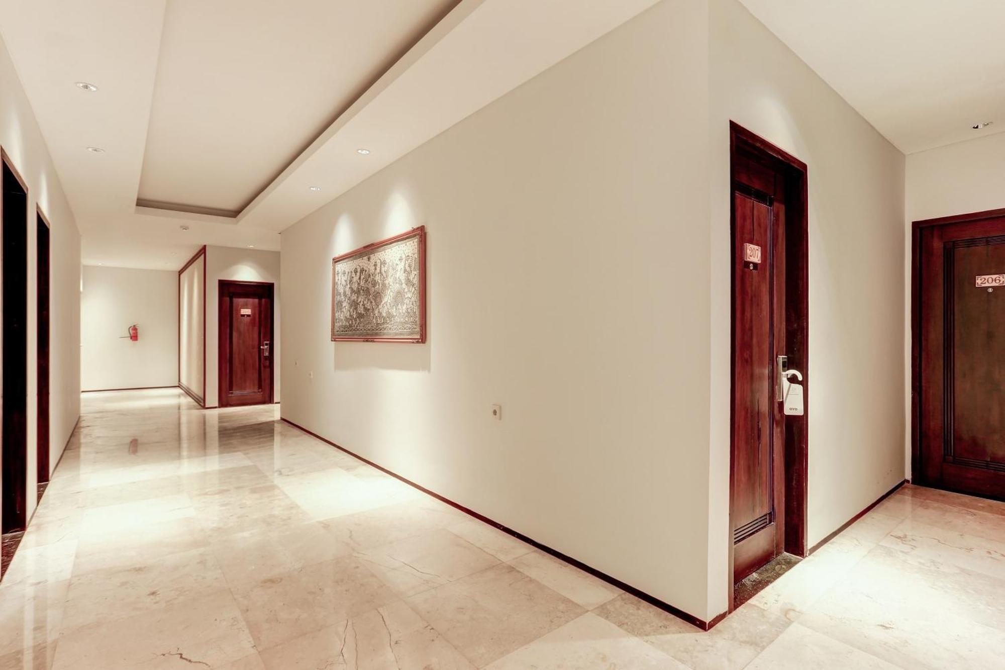 Hotel Collection O Legian Near Pantai Kuta Formerly Premium Legian