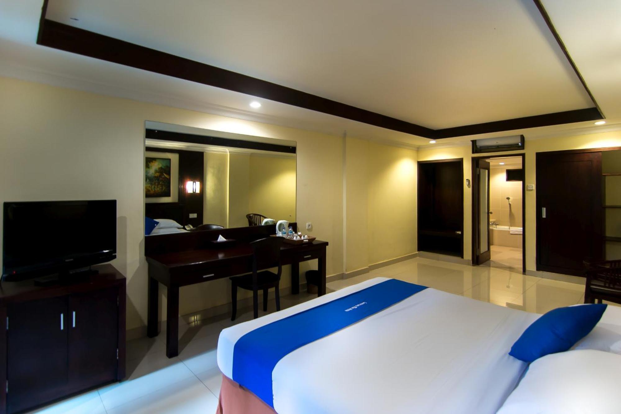 Hotel Champlung Mas Legian, Kuta 4*