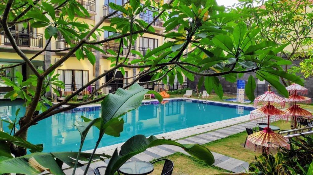 The Aroma's Of Bali & Resort 3*