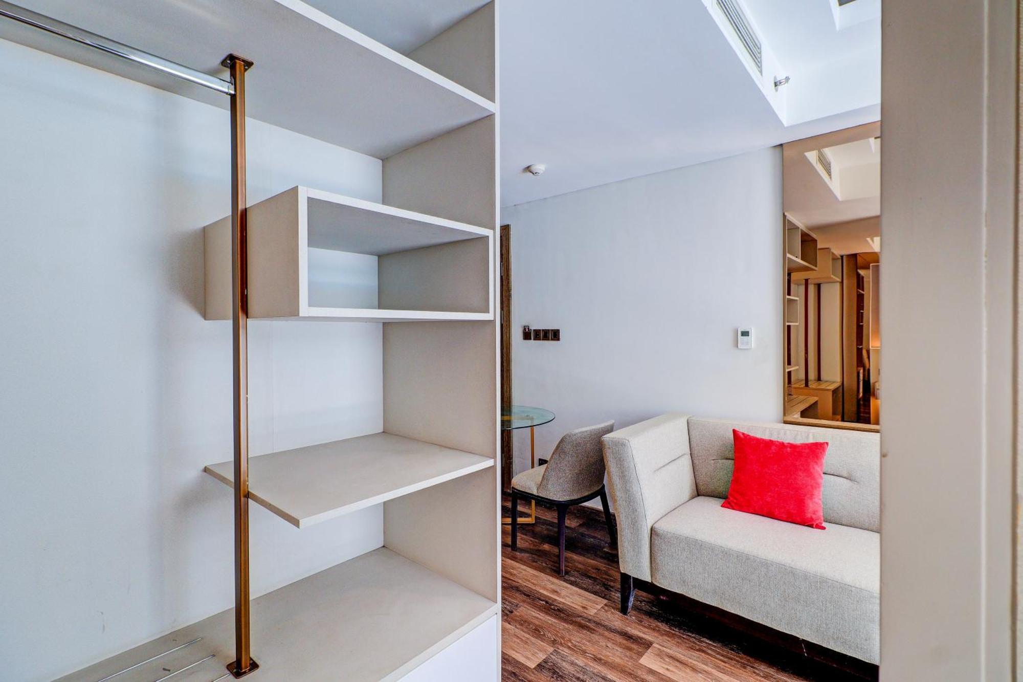 Checkmyguestt Arshika Sunset Road 4*