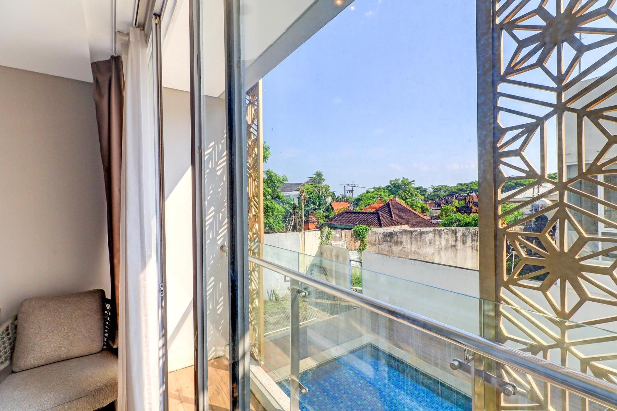 Checkmyguestt Arshika Sunset Road Hotel Legian (Bali)