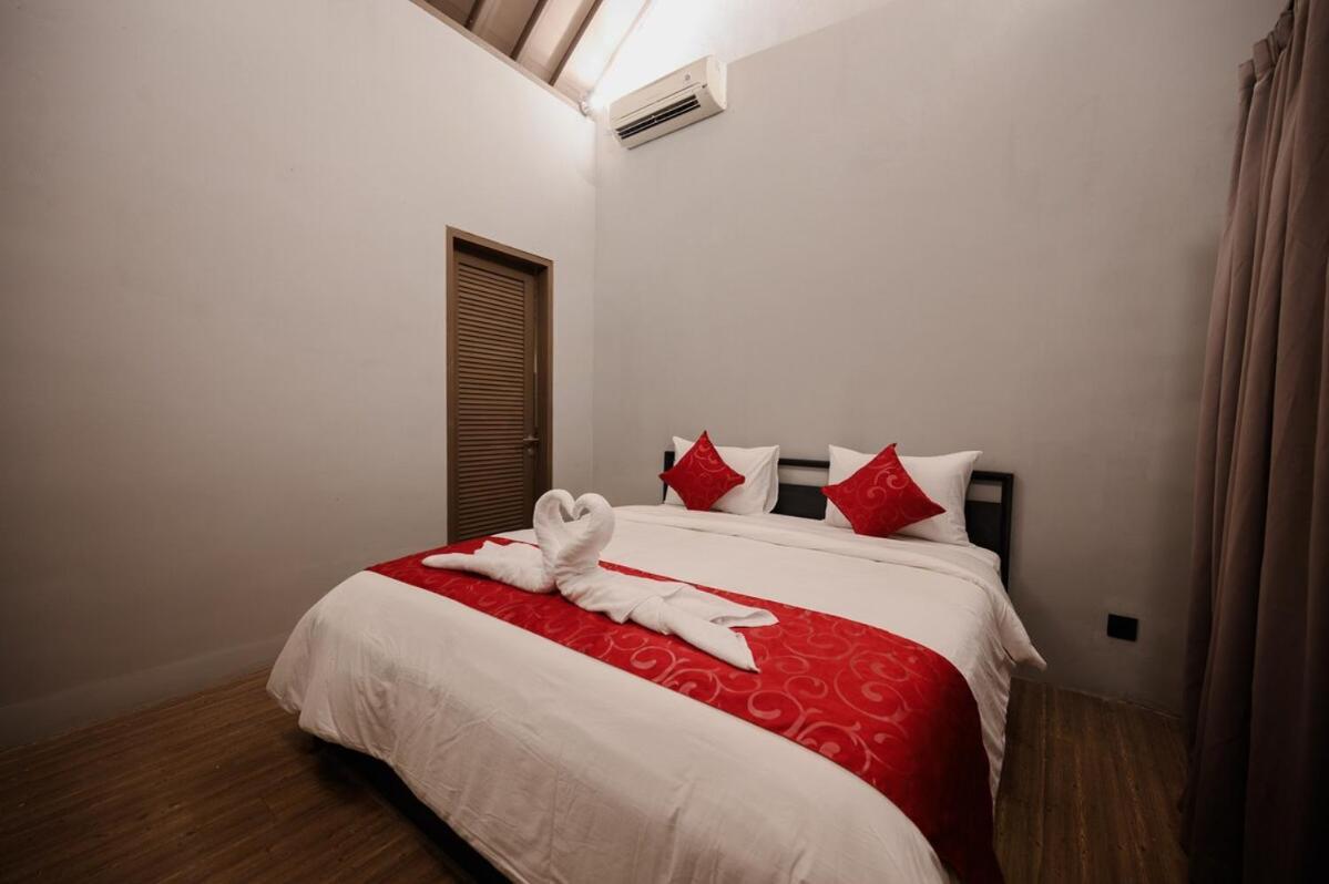 Urban 5br * Legian (Bali)