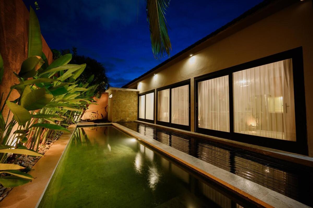 Villa Urban 5br Legian (Bali)