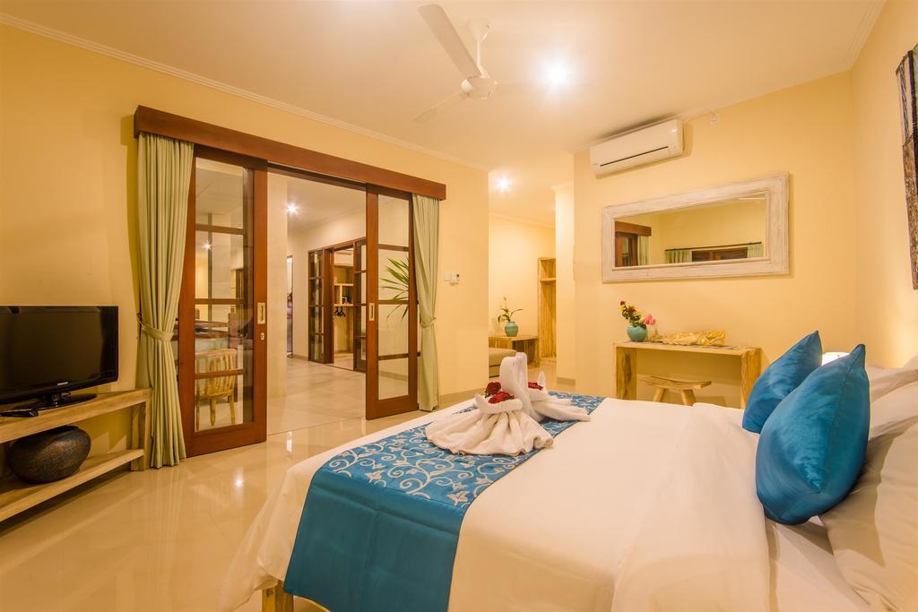Tepi Sungai Villa