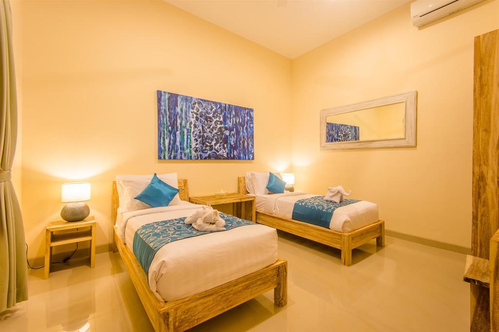 Villa Tepi Sungai *