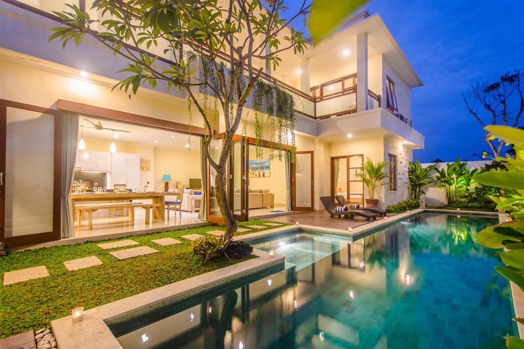 Villa Tepi Sungai *