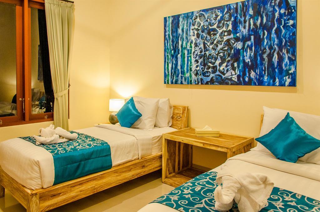 Villa Tepi Sungai Legian (Bali)