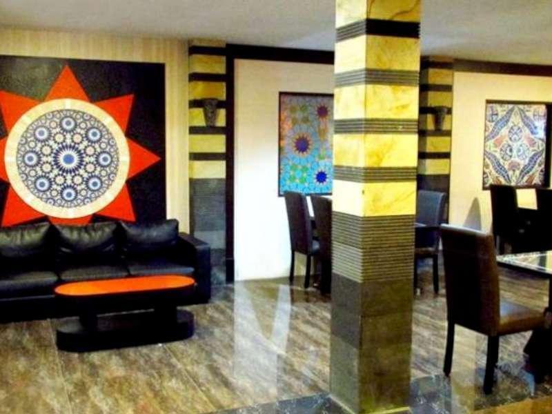 Sri Ratu Boutique And