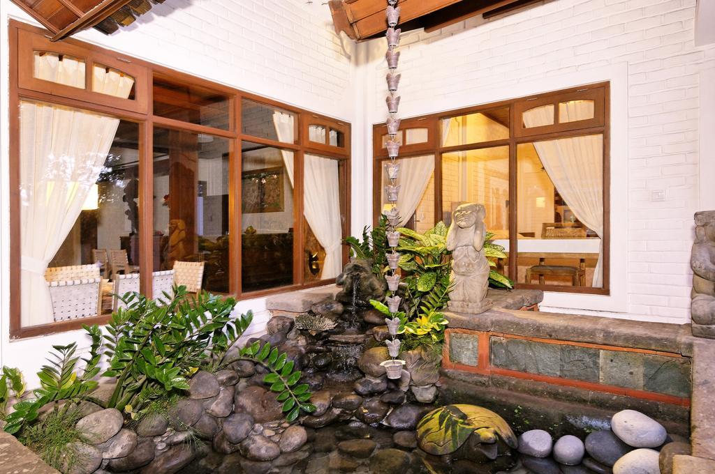 Asih Legian (Bali)