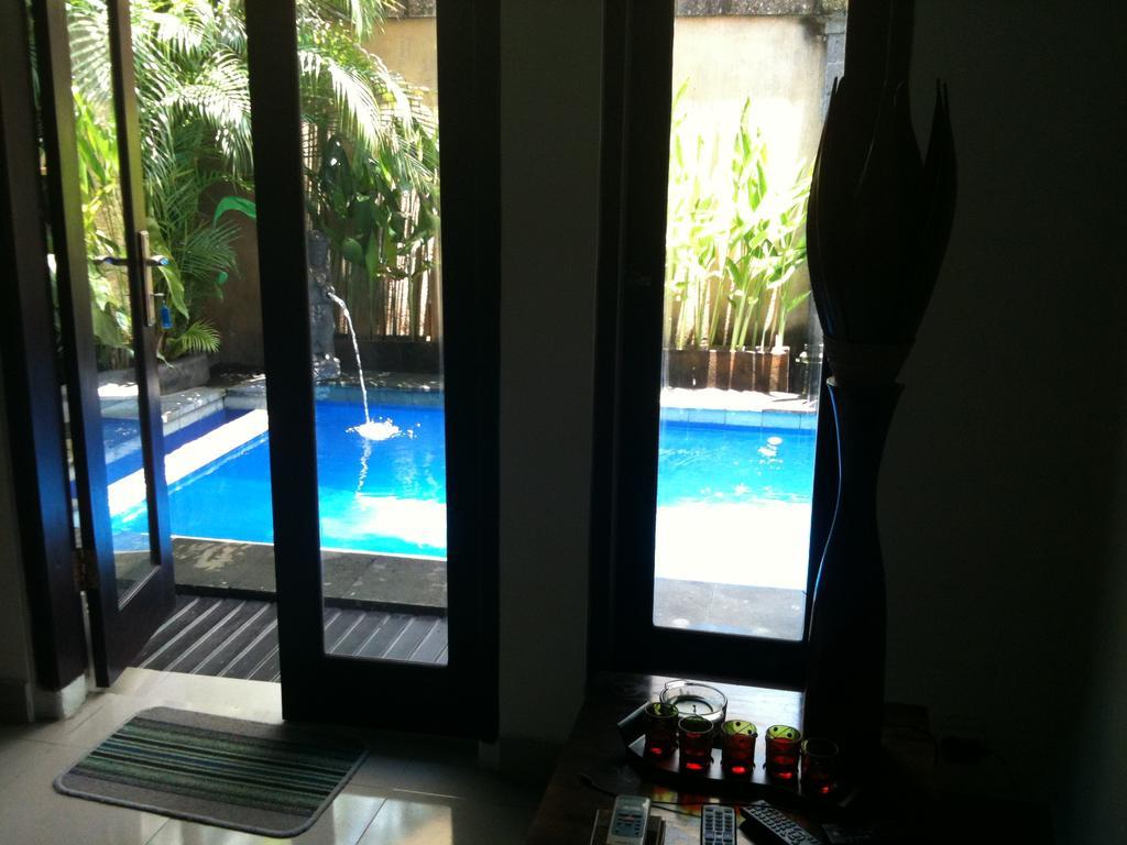 Bob's Bali House Villa Legian (Bali)