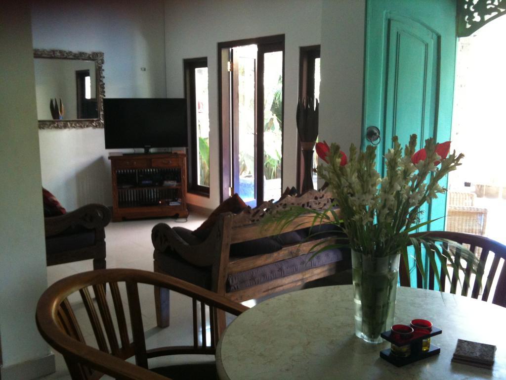 Bob's Bali House