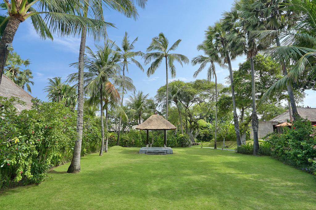 Legian Beach Hotel 4* Legian (Bali)