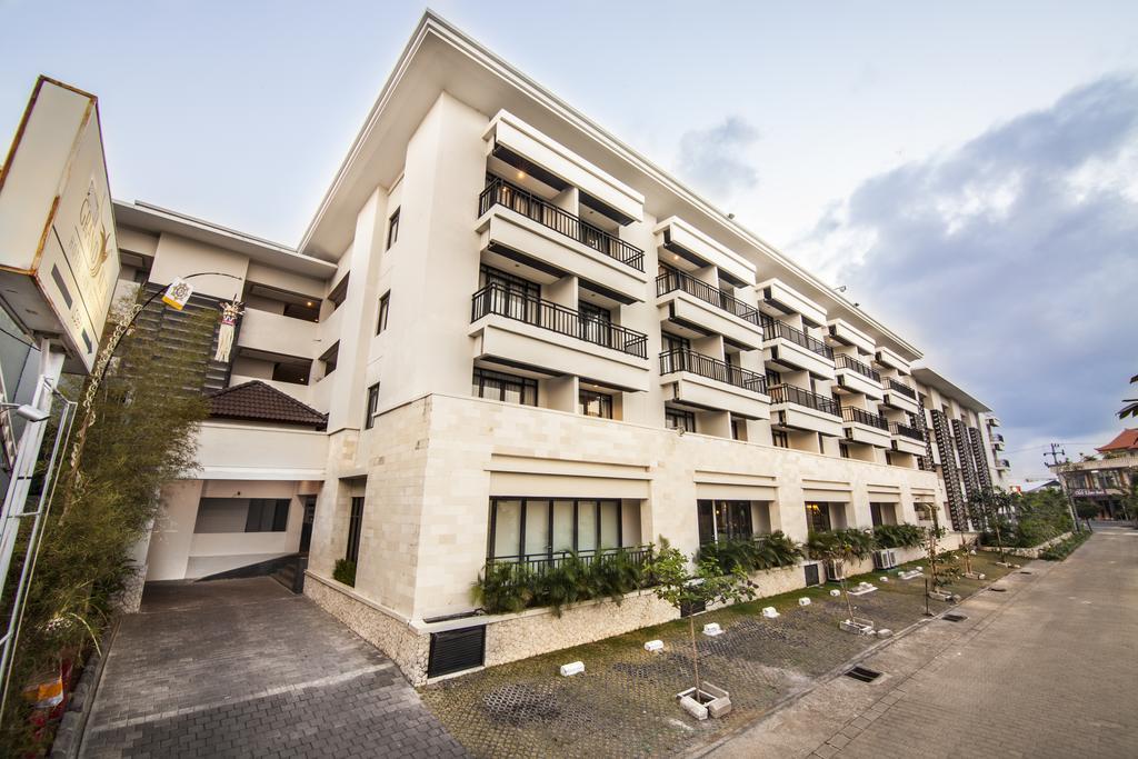 Grand Kuta And Hotel