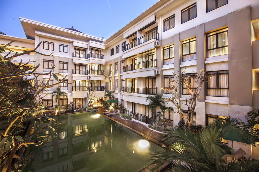 Grand Kuta And Hotel 4*