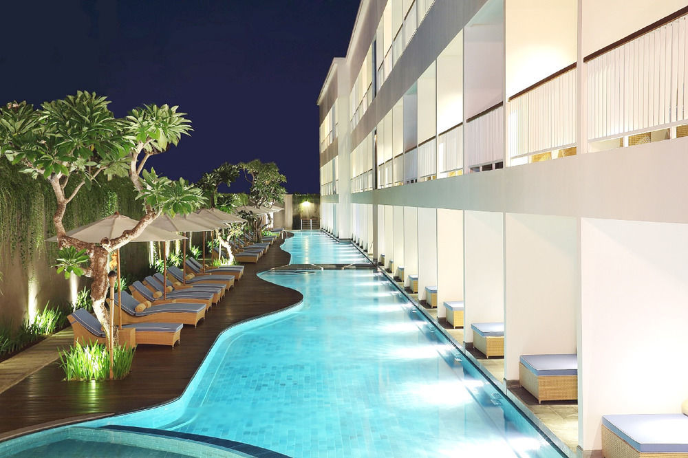 Ossotel 4* Legian (Bali)