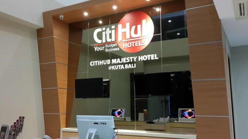 Hotel Kuta Majesty 3*