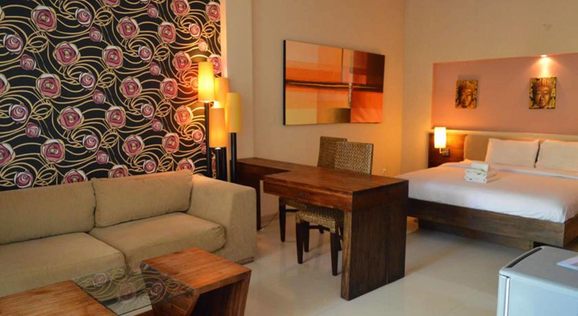 Marinos Place Guest house