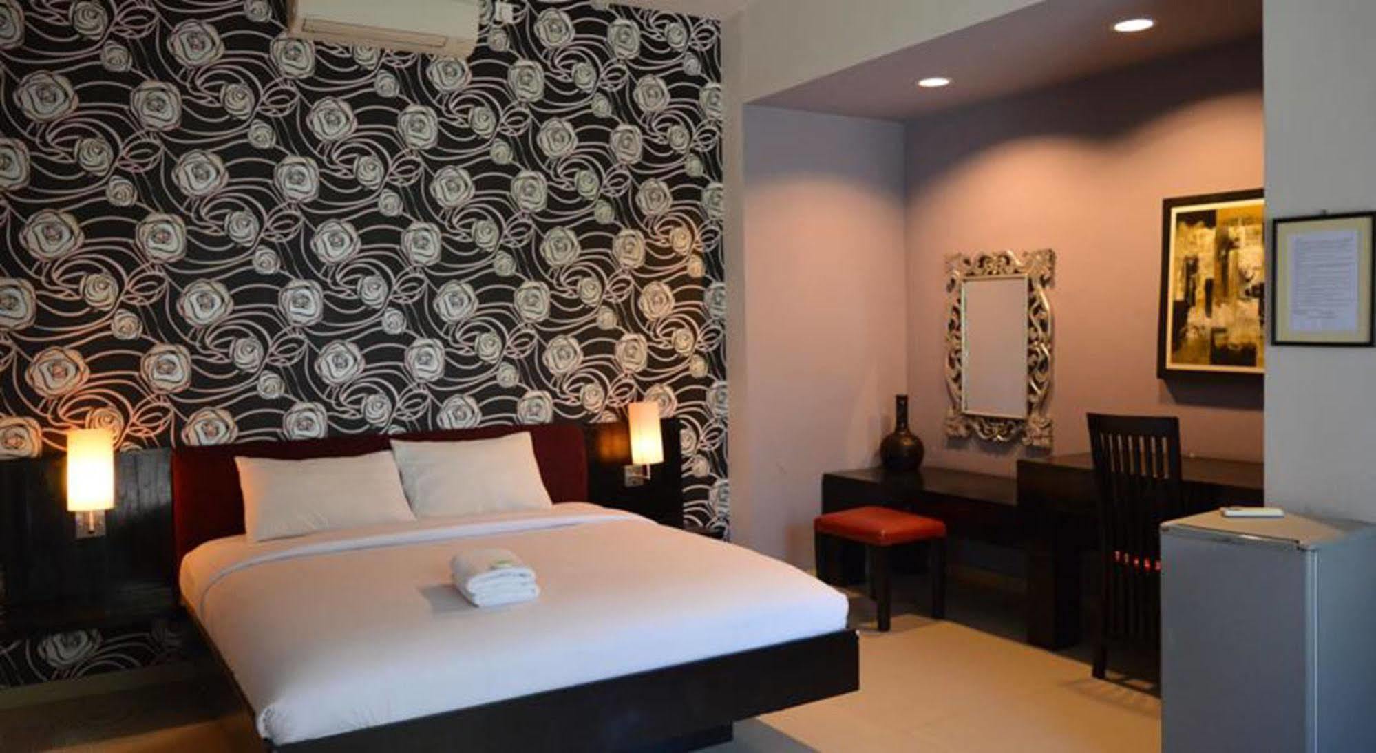 Marinos Place Guest house 3*