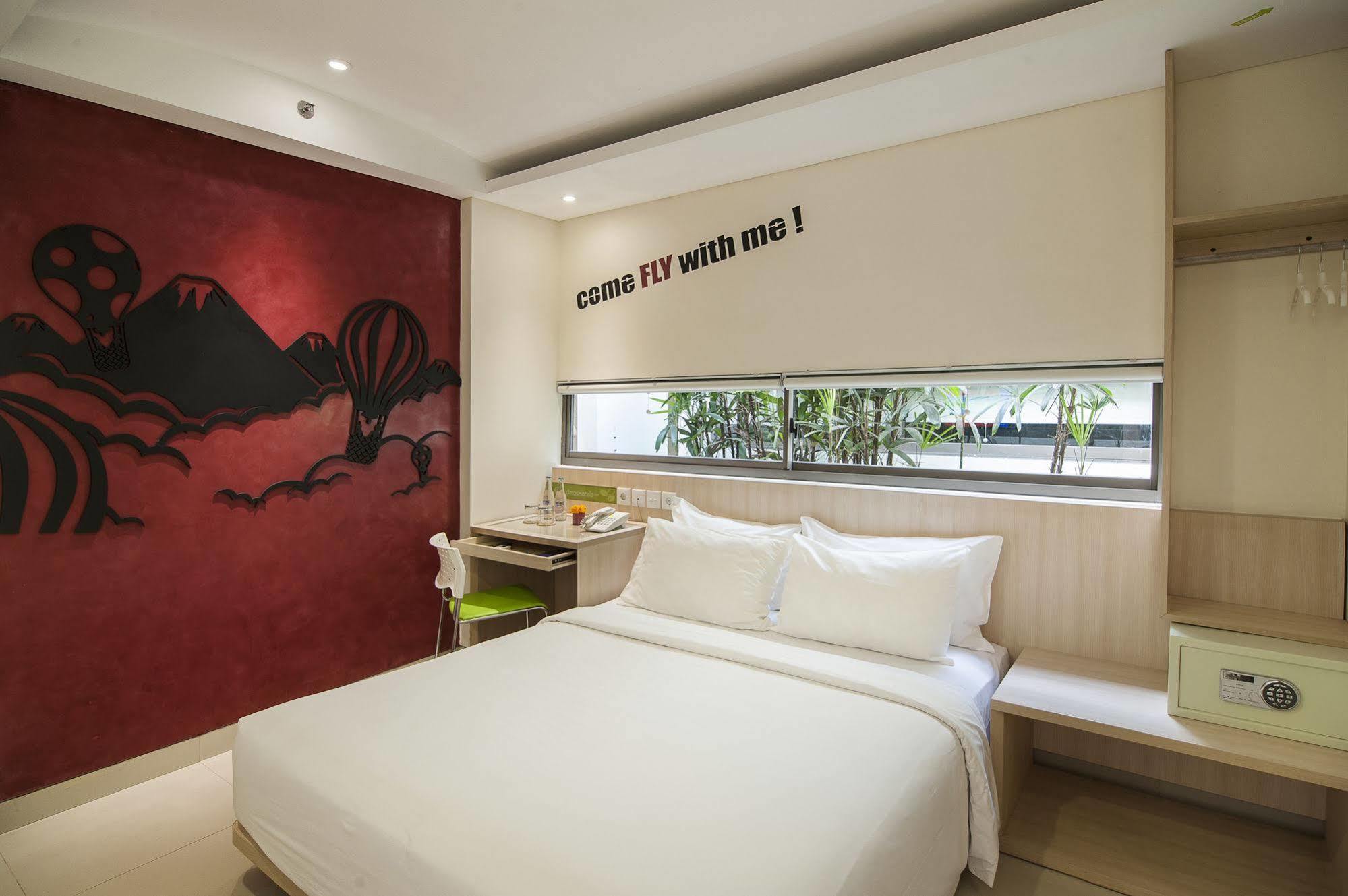 Hotel Grandmas Legian